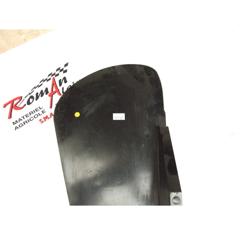 ECAILLE AVANT DERNIERE D