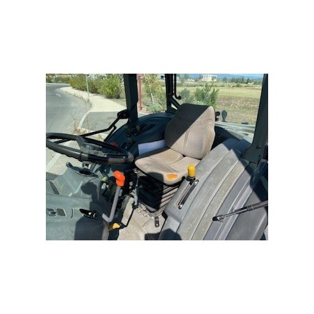 CLAAS NECTIS 227 VL CABINE 4 RM