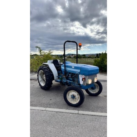 TRACTEUR FORD 3910 2RM ARC