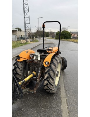 TRACTEUR RENAULT 32-50F