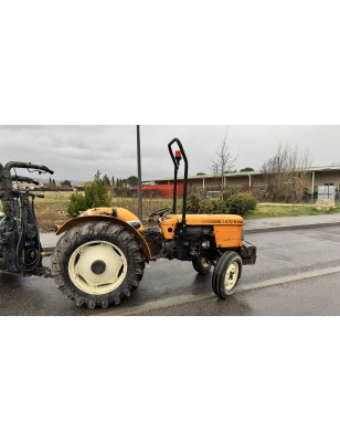 TRACTEUR RENAULT 32-50F