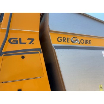 GREGOIRE GL7.4 MACHINE A VENDANGER 2 ASPIRATEURS