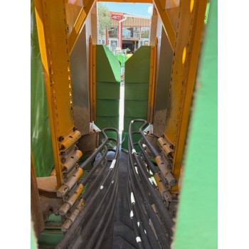 GREGOIRE GL7.4 MACHINE A VENDANGER 2 ASPIRATEURS