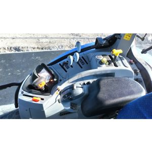 NEW HOLLAND T6030 ELITE VOCC1008966 NEW HOLLAND